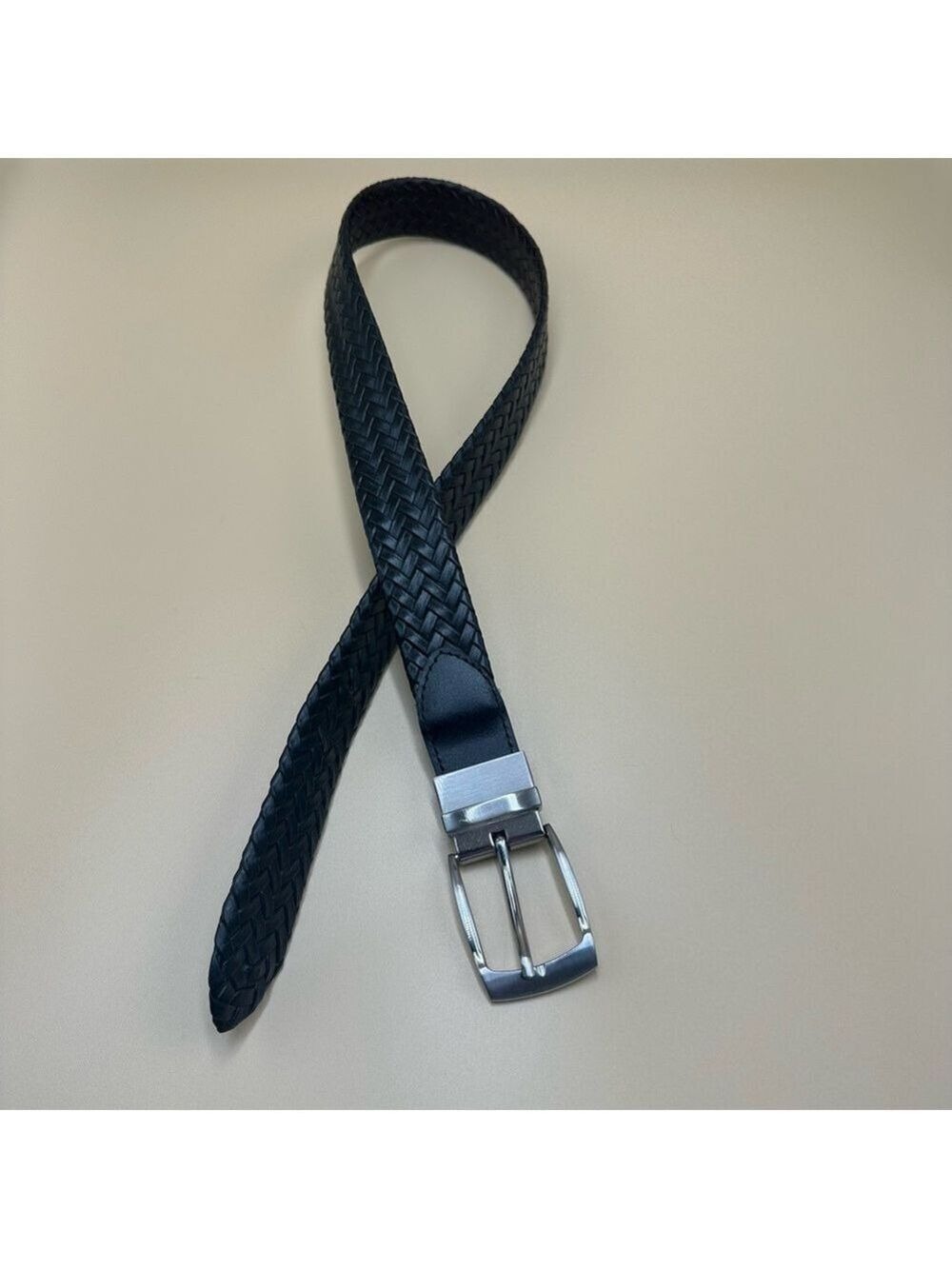 Bloomingdales Reversible Boys Brown and Black Braided Belt Size 24 - Picture 2 of 16